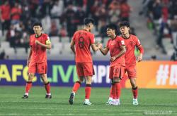 lol转区-紧张激烈的亚洲足球比拼即将打响