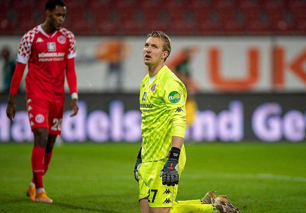 多特蒙德客场大胜沃尔夫斯堡，领先优势扩大