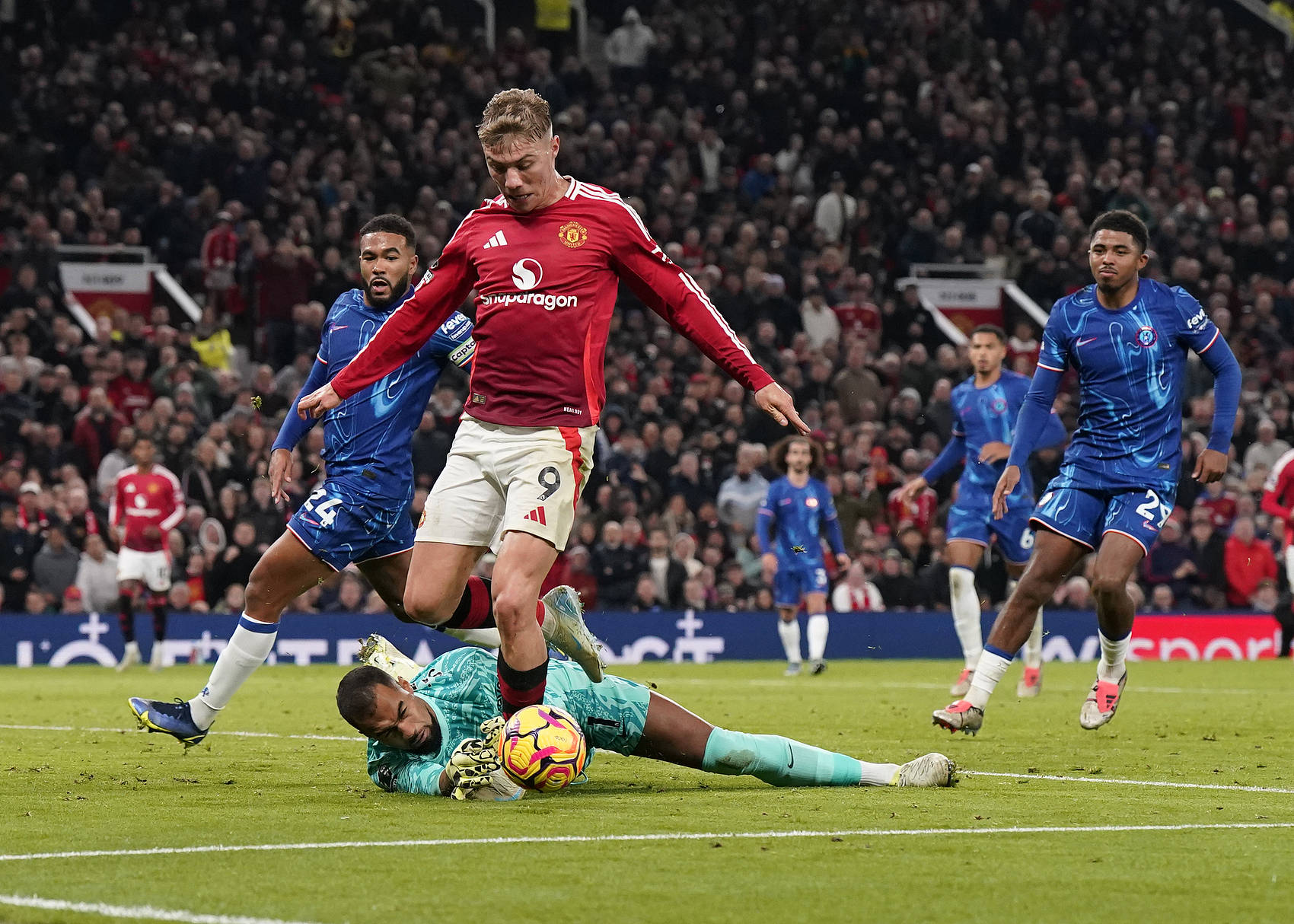 关于球星爆发！英超赛场再现神级操作的信息